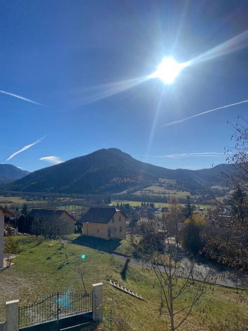 Appartement Au Coeur De Seyne Zewnętrze zdjęcie